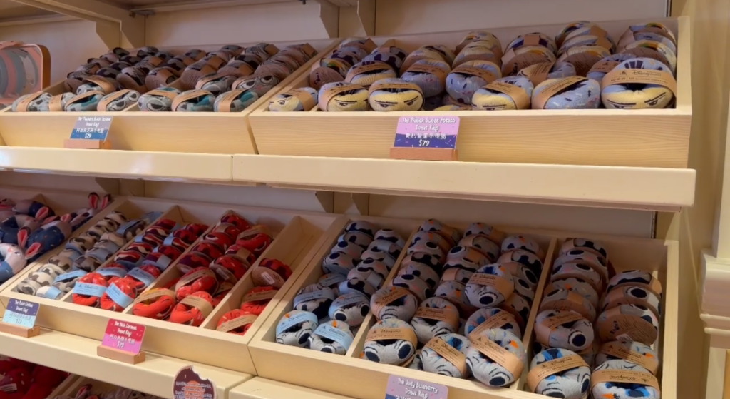 「DOUNUT WORRY BETTER ZOOGETHER」のグッズ